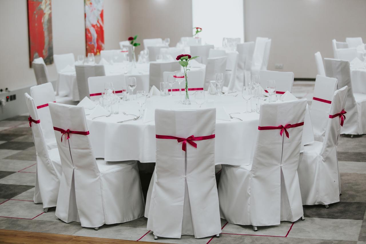 Hotel Radocza Park Business Bagian luar foto